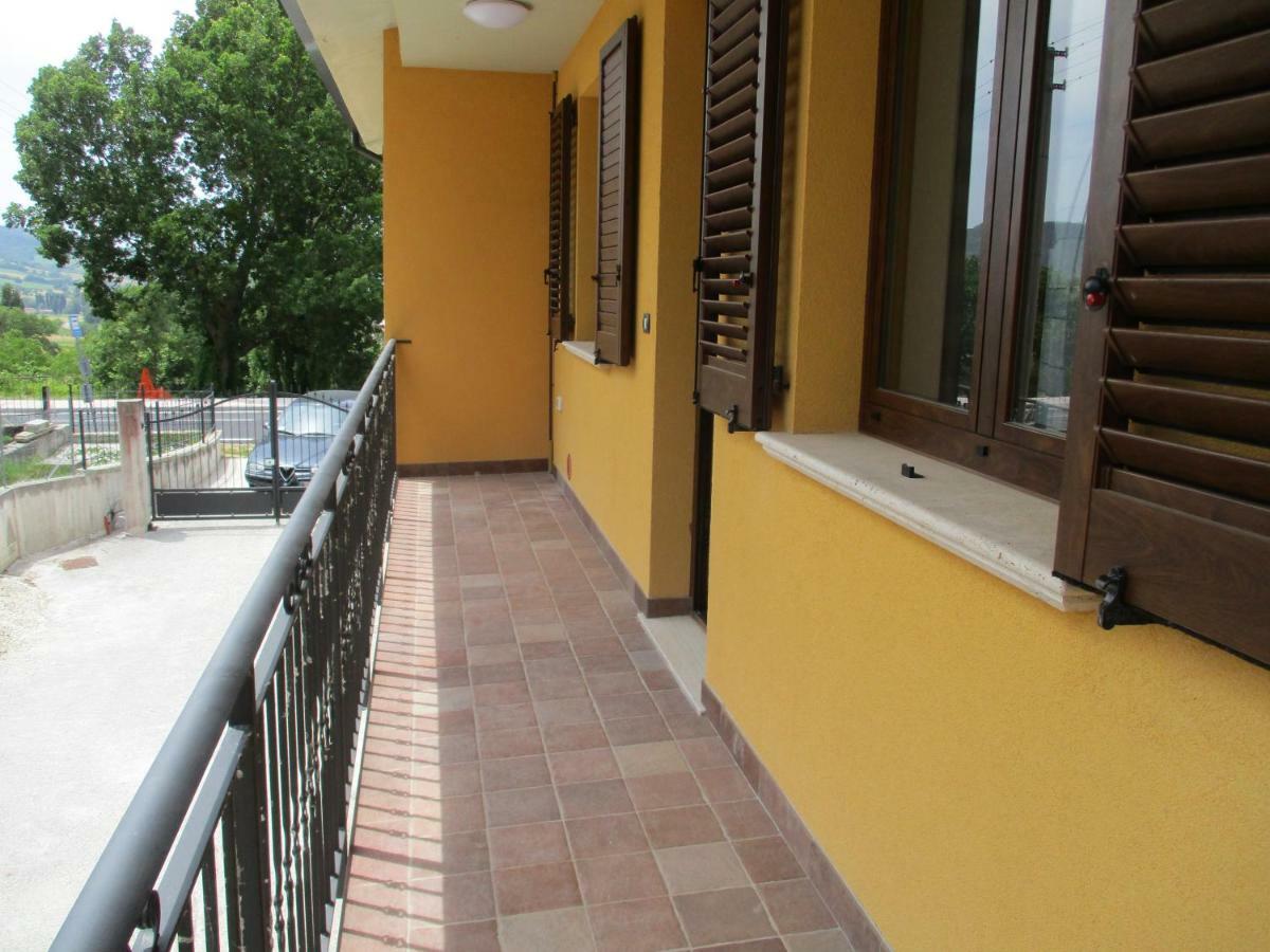 Il Risveglio Dei Sensi Villa Fossato di Vico Buitenkant foto